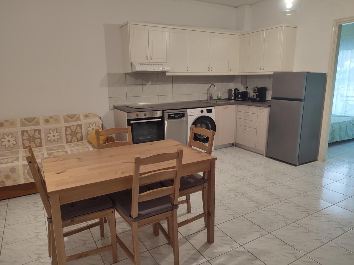 The Twelve In Iraklitsa Apartment Nea Iraklitsa Ngoại thất bức ảnh